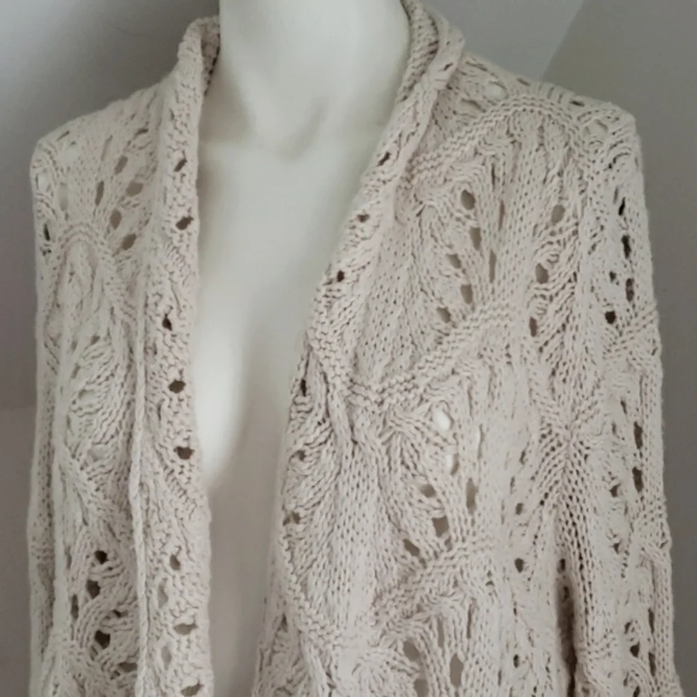 THE PARAGON Open Front Cardigan, Fringed Loose Knit Cream Color, Size L